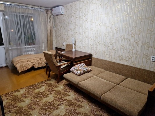 Продам двухкомнатную (2-комн.) квартиру, Павленко ул, 11, Симферополь г