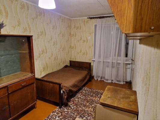 Продам двухкомнатную (2-комн.) квартиру, Павленко ул, 11, Симферополь г