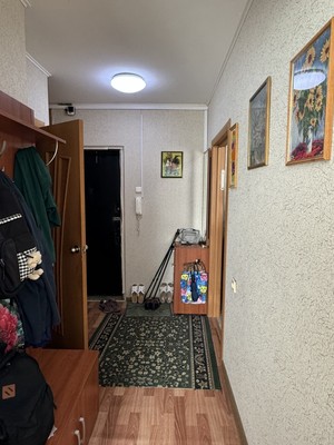 Продам однокомнатную (1-комн.) квартиру, Щусева ул, 10к3, Великий Новгород г