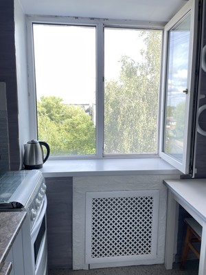 Продам однокомнатную (1-комн.) квартиру, Волховская ул, 14, Великий Новгород г