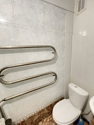 Продам однокомнатную (1-комн.) квартиру, Волховская ул, 14, Великий Новгород г