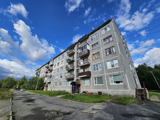 Продам комнату в 5-комн. квартире, Мира ул, 19, Костомукша г