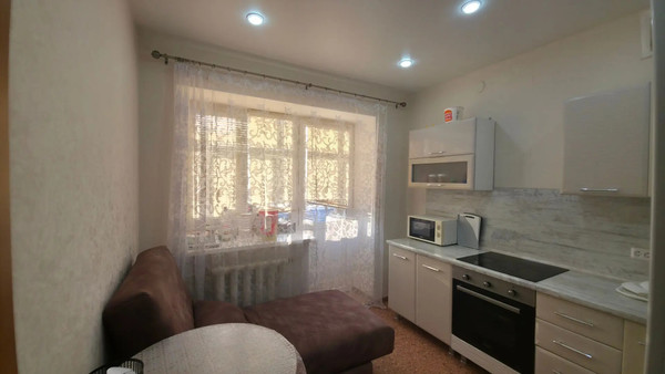 Продам однокомнатную (1-комн.) квартиру, Калинина ул, 126, Ишим г