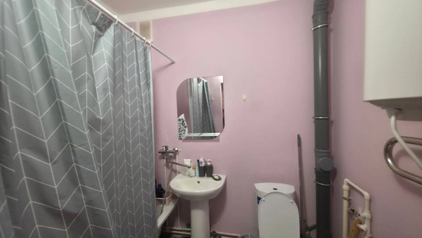 Продам однокомнатную (1-комн.) квартиру, Калинина ул, 126, Ишим г