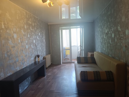 Продам трехкомнатную (3-комн.) квартиру, Киевская ул, 163, Симферополь г