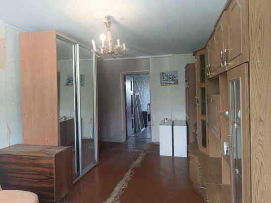 Продам трехкомнатную (3-комн.) квартиру, Киевская ул, 163, Симферополь г