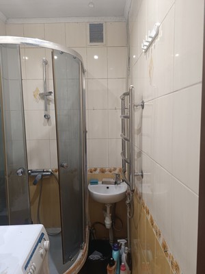 Продам трехкомнатную (3-комн.) квартиру, Киевская ул, 163, Симферополь г