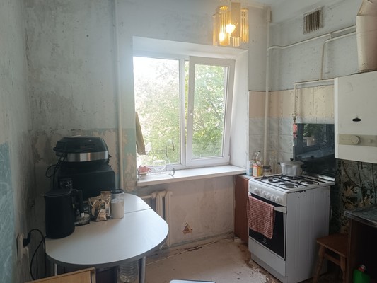 Продам трехкомнатную (3-комн.) квартиру, Киевская ул, 163, Симферополь г