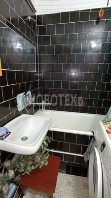 Сдам двухкомнатную (2-комн.) квартиру, Ленина ул, 33, Апшеронск г