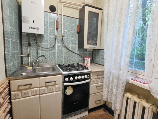 Продам двухкомнатную (2-комн.) квартиру, Нагорная ул, 5, Мещериново д