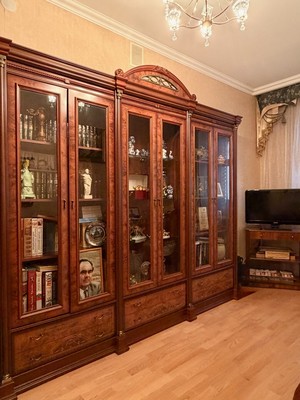 Продам трехкомнатную (3-комн.) квартиру, Зинина ул, 3, Казань г
