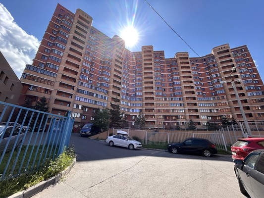 Продам двухкомнатную (2-комн.) квартиру, им Константина Аверьянова мкр, 25, Дмитров г