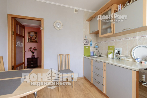 Продам трехкомнатную (3-комн.) квартиру, Королева пр-кт, 14к2, Ростов-на-Дону г