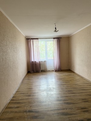 Продам однокомнатную (1-комн.) квартиру, Московская ул, 140кВ, Краснодар г