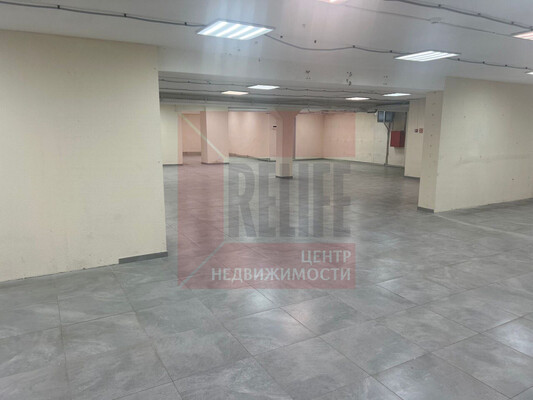 Сдам коммерческое помещение 403 м2, Победы ул, 48, Неман г
