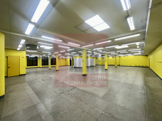 Продам коммерческое помещение 1 082,3 м2, Московский пр-кт, 161, Калининград г