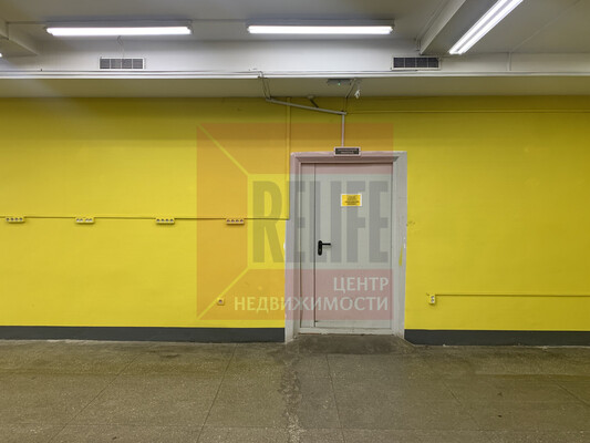 Продам коммерческое помещение 1 082,3 м2, Московский пр-кт, 161, Калининград г