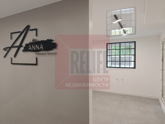 Продам коммерческое помещение 29,5 м2, Победы пр-кт, 106, Калининград г