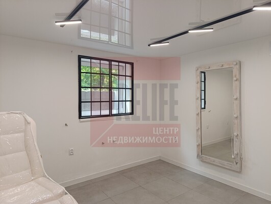 Продам коммерческое помещение 29,5 м2, Победы пр-кт, 106, Калининград г
