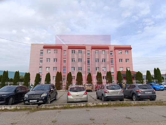 Продам коммерческое помещение 2 561,9 м2, Дамбовая 3-я ул, Калининград г