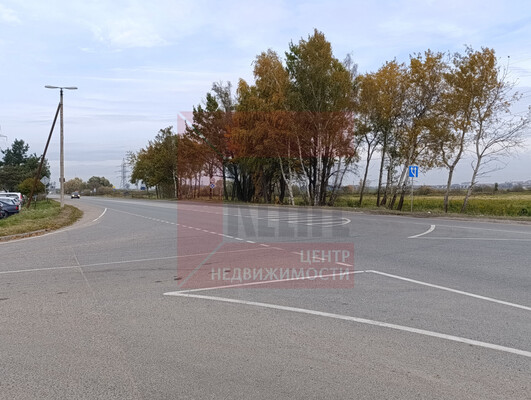 Продам коммерческое помещение 2 561,9 м2, Дамбовая 3-я ул, Калининград г