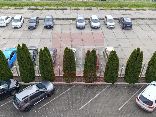 Продам коммерческое помещение 2 561,9 м2, Дамбовая 3-я ул, Калининград г