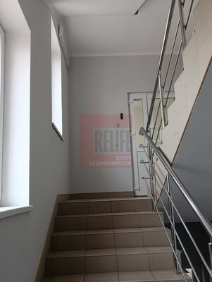 Продам коммерческое помещение 2 561,9 м2, Дамбовая 3-я ул, Калининград г