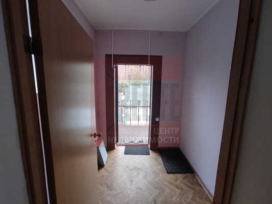 Продам коммерческое помещение 1 320 м2, Дюнная ул, 18, Калининград г
