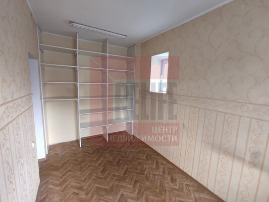 Продам коммерческое помещение 1 320 м2, Дюнная ул, 18, Калининград г
