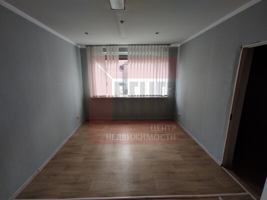 Продам коммерческое помещение 1 320 м2, Дюнная ул, 18, Калининград г