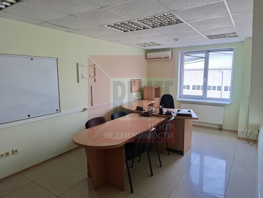 Продам склад 12 631,3 м2, Спортивный пер, 18, Волочаевское п