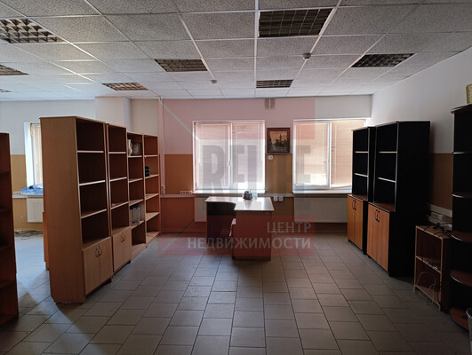 Продам склад 12 631,3 м2, Спортивный пер, 18, Волочаевское п