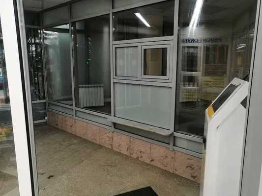 Сдам торговое помещение 11,9 м2, Лушникова ул, 10а, Казань г