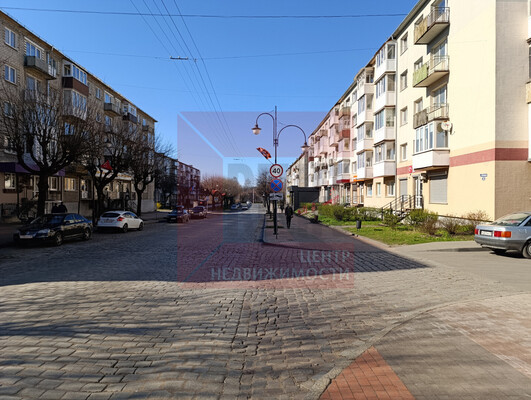 Продам коммерческое помещение 1 520,3 м2, Ленина ул, 5Б, Черняховск г