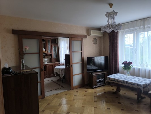 Продам многокомнатную квартиру, Космонавтов пр-кт, 1к1, Королев г