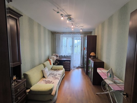 Продам многокомнатную квартиру, Космонавтов пр-кт, 1к1, Королев г