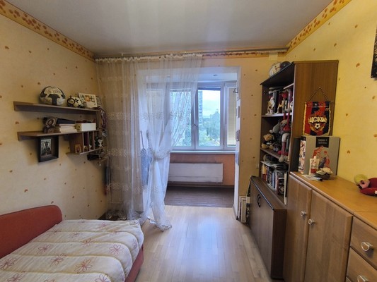 Продам многокомнатную квартиру, Космонавтов пр-кт, 1к1, Королев г