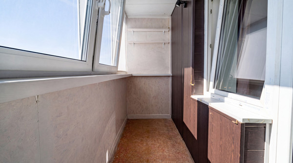 Продам однокомнатную (1-комн.) квартиру, Старорусский пр-кт, 6А, Шушары п