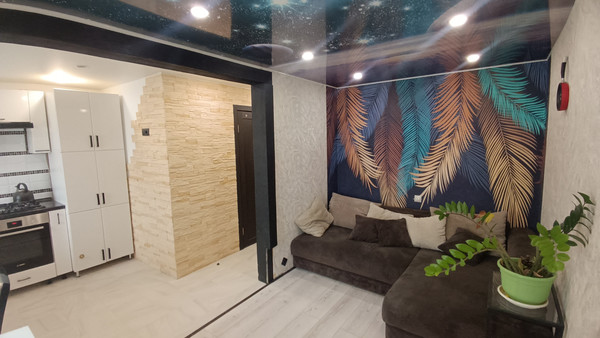 Продам трехкомнатную (3-комн.) квартиру, Горького ул, 17, Малино рп