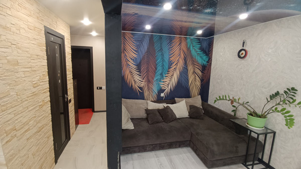 Продам трехкомнатную (3-комн.) квартиру, Горького ул, 17, Малино рп