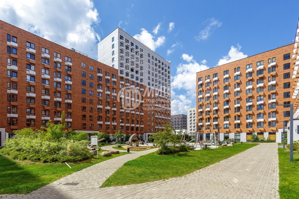 Продам однокомнатную (1-комн.) квартиру, Летовская Малая ул, 3, Летово д