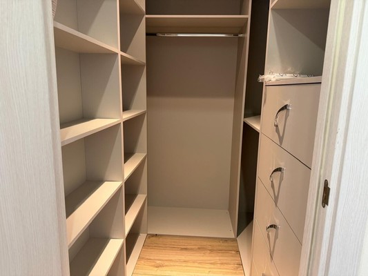 Сдам трехкомнатную (3-комн.) квартиру, Академика Павлова ул, 56к1, Москва г