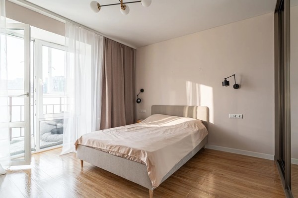 Продам трехкомнатную (3-комн.) квартиру, Фикрята Табеева ул, 5, Казань г