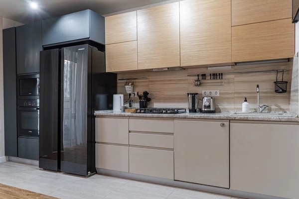 Продам трехкомнатную (3-комн.) квартиру, Фикрята Табеева ул, 5, Казань г