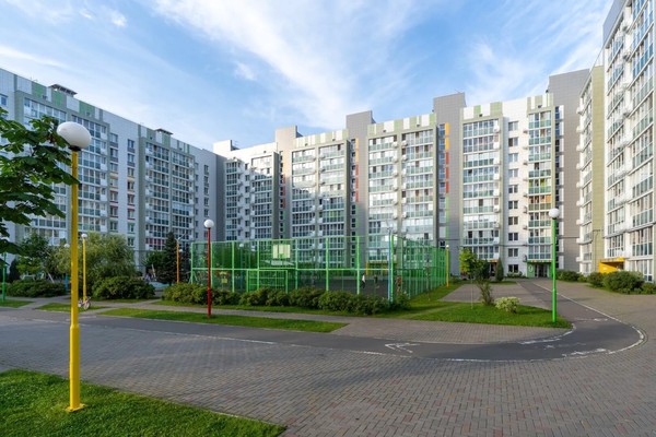 Продам трехкомнатную (3-комн.) квартиру, Фикрята Табеева ул, 5, Казань г