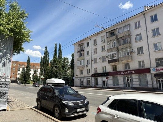 Продам двухкомнатную (2-комн.) квартиру, Карла Маркса ул, 49к1, Уфа г