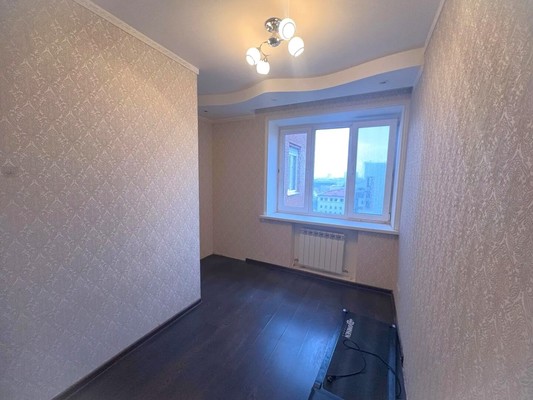 Продам двухкомнатную (2-комн.) квартиру, Карла Маркса ул, 49к1, Уфа г