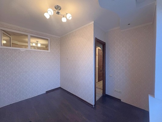 Продам двухкомнатную (2-комн.) квартиру, Карла Маркса ул, 49к1, Уфа г