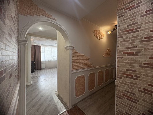 Продам двухкомнатную (2-комн.) квартиру, Карла Маркса ул, 49к1, Уфа г