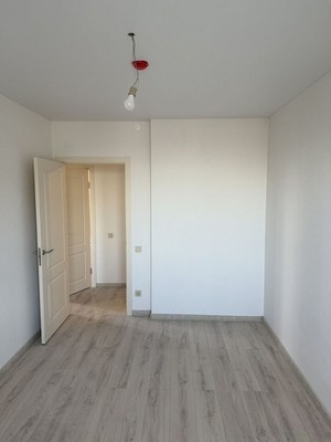 Продам трехкомнатную (3-комн.) квартиру, Гагарина ул, 81к1, Жуковский г